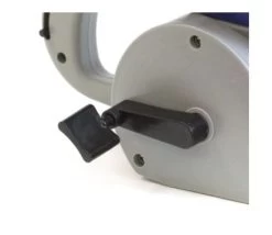 3-Liter Poly Hand Crank Spreader