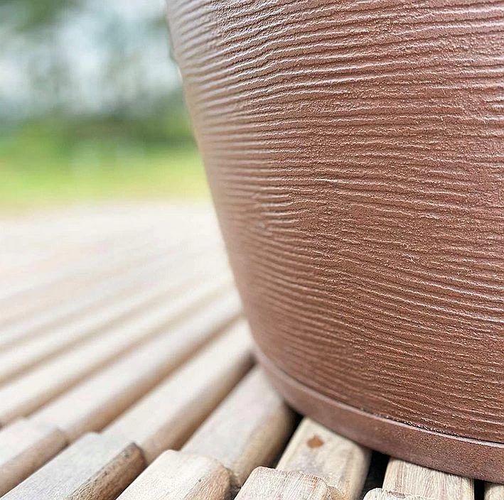 12.6-Inch Brown Stone Effect Resin Amsterdan Planter - Image 2